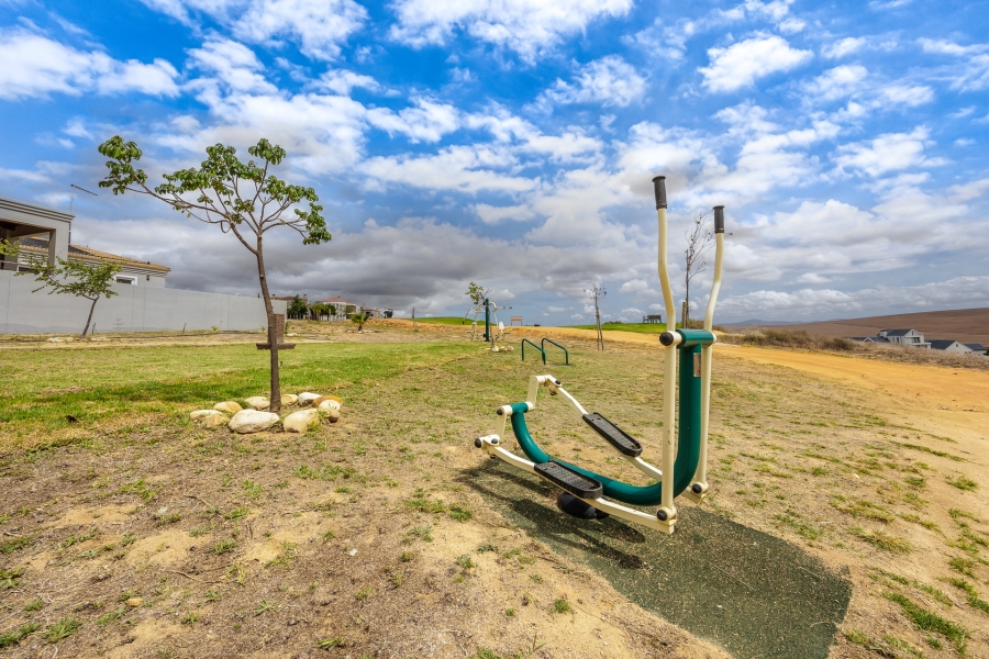 5 Bedroom Property for Sale in Mount Royal Golf Estate Western Cape